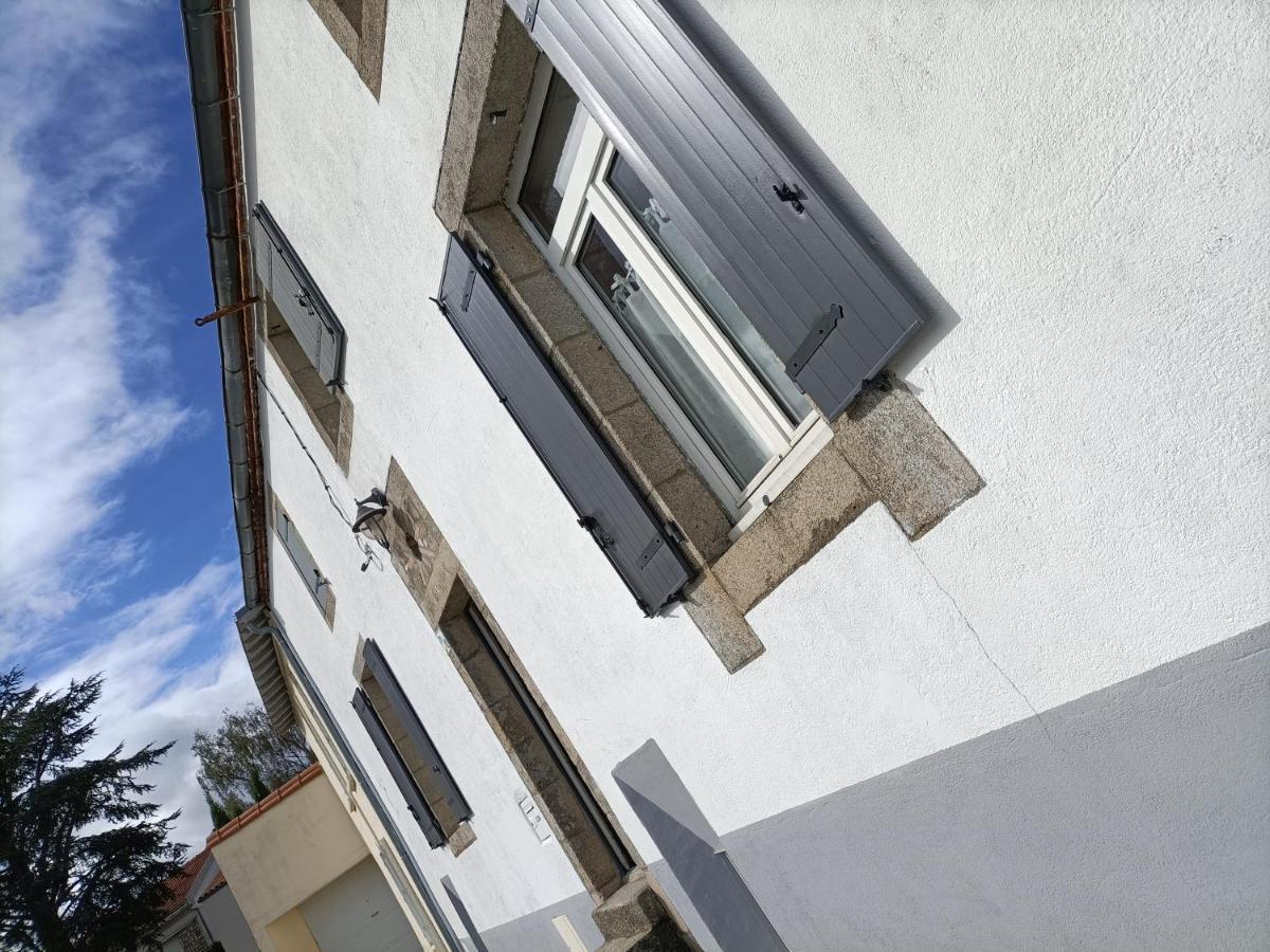 Bed and Breakfast Les Bichettes Mortagne-sur-Sevre Экстерьер фото