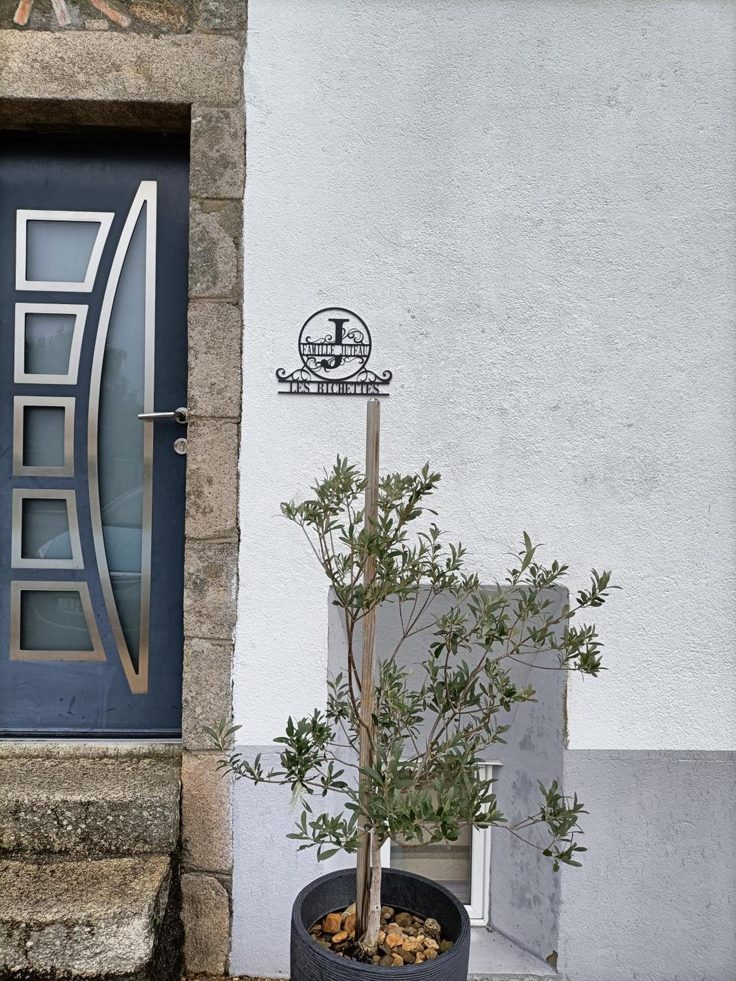 Bed and Breakfast Les Bichettes Mortagne-sur-Sevre Экстерьер фото